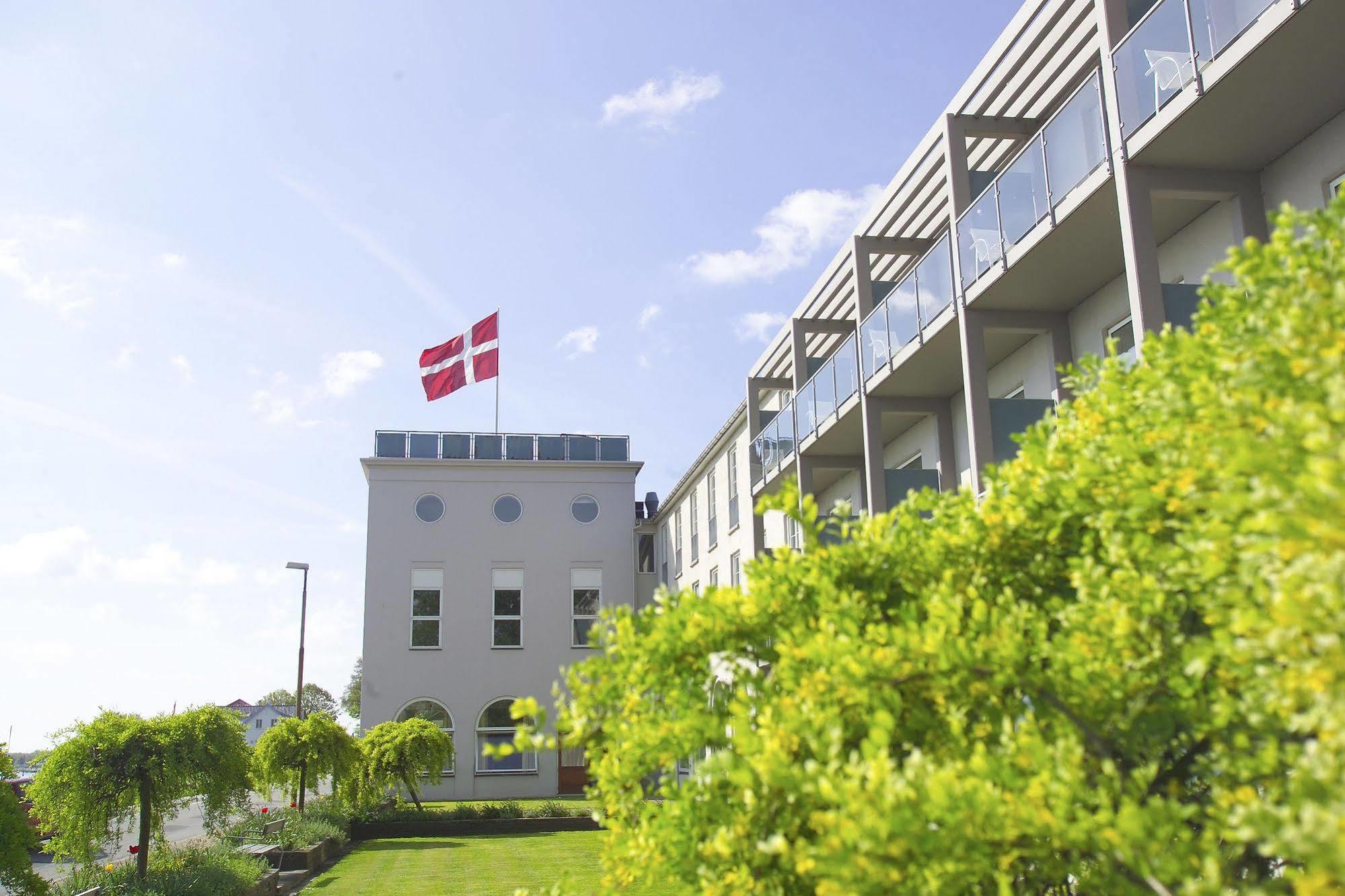 Nyborg Strand Hotel & Konference エクステリア 写真